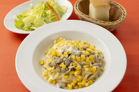 9月のおすすめ　トウモロコシともち豚ひき肉のクリームソーススパゲッティセット